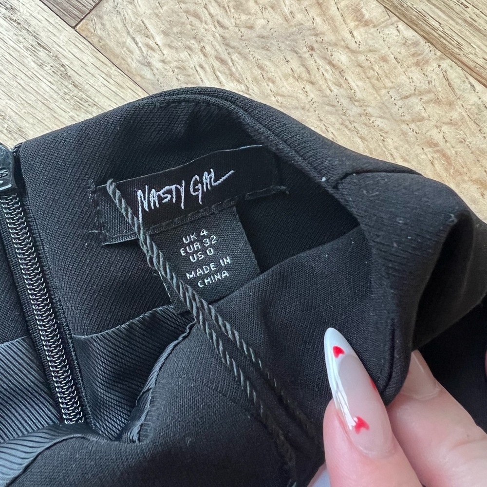 Nasty Gal Petite Mini Pelmet Skirt - Picture 5 of 5
